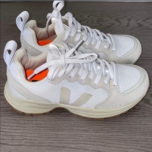 Veja Venturi Trainer Sneaker